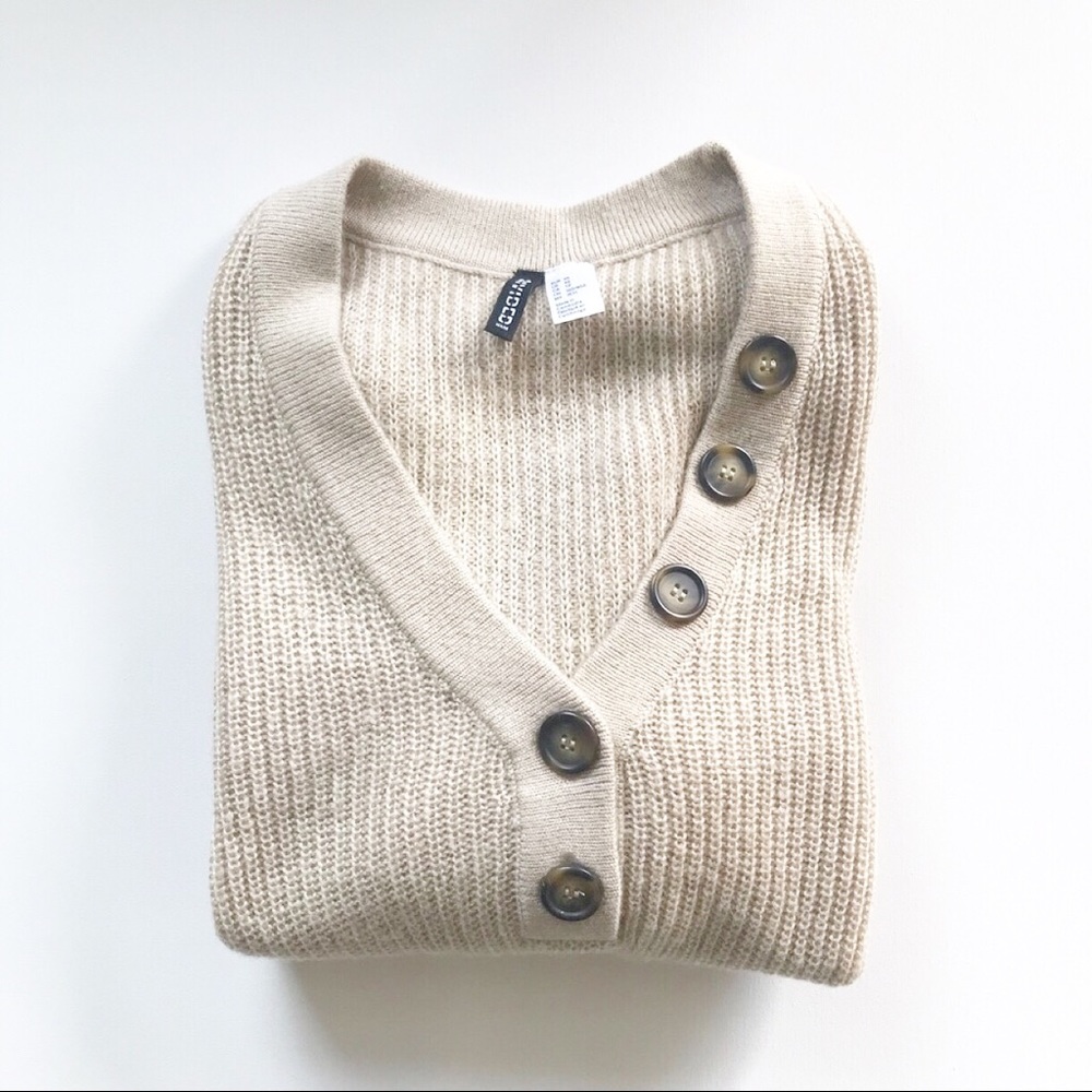 H&M sweater